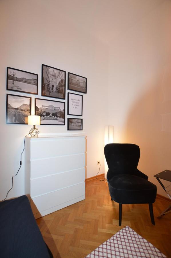 Penzing Apartment *